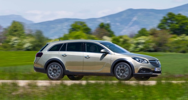 More information about "Vauxhall Pulls The Covers Off The Insignia Country Tourer"