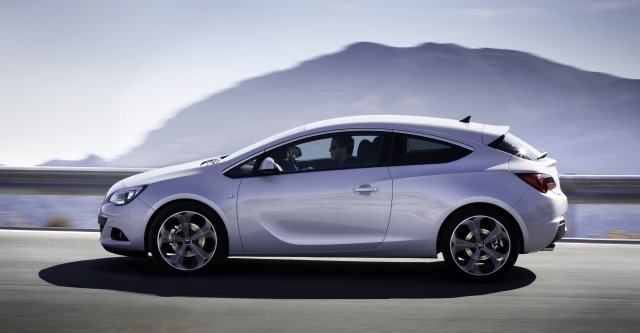More information about "Rumorpile: Peugeot Family To Give Up And Cede Control To General Motors"