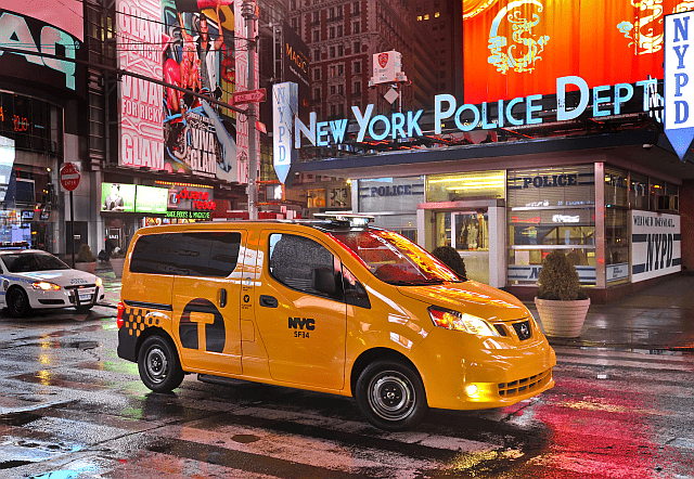 More information about "New York 2012: Nissan NV200 Taxi"