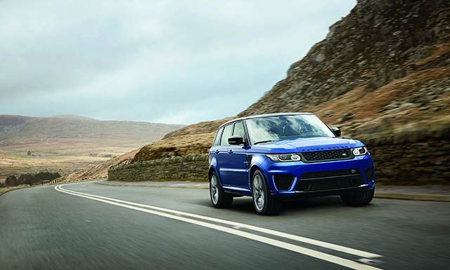 More information about "2015 Range Rover Sport SVR Packs 550 Horsepower"