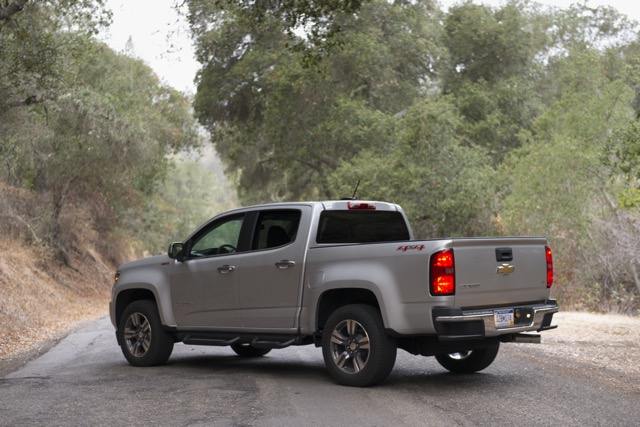 More information about "Chevrolet Updates Colorado's V6, Adds Eight-Speed Auto"
