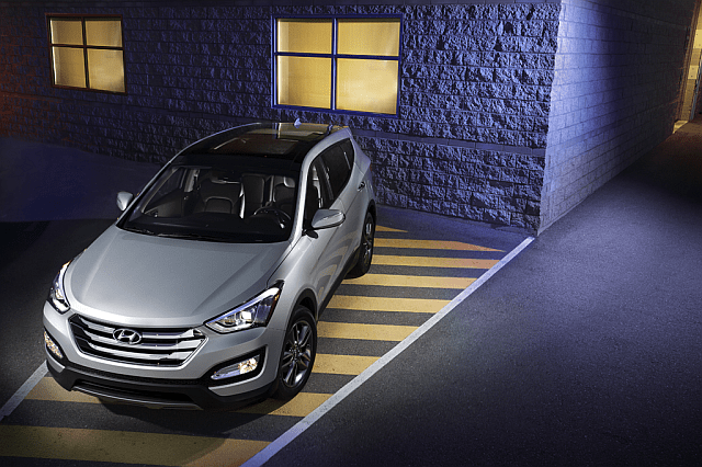 More information about "New York 2012: The Two Santa Fes of Hyundai"