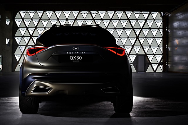 More information about "Geneva Motor Show Tease: Infiniti QX30"