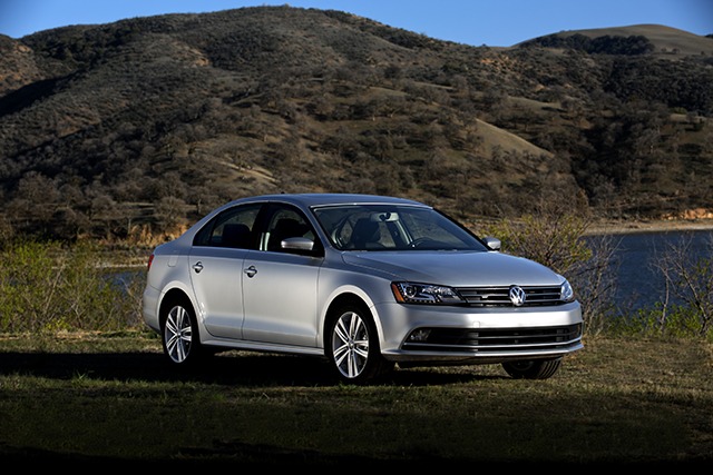 More information about "Volkswagen Orders The Light Refresh On The 2015 Jetta"