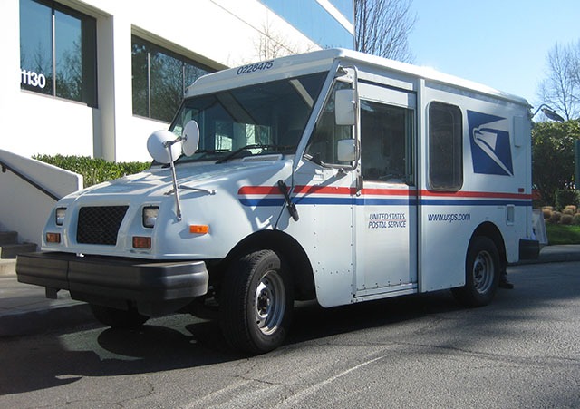More information about "FCA, Ford Throw Their Hats Into The Mail Truck Bidding"