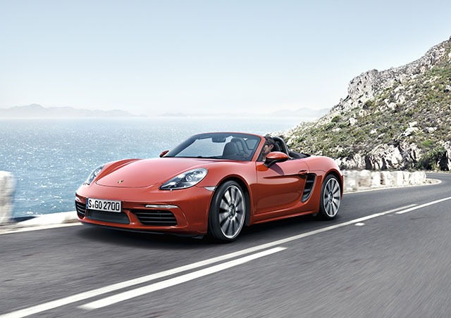 More information about "Revealed! 2017 Porsche 718 Boxster"