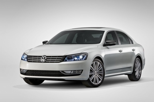 More information about "Detroit Auto Show: Volkswagen Passat Performance Concept"