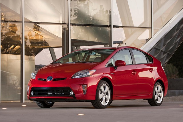 More information about "Toyota Issues A Recall For Certain Prius and Lexus CT 200h Models for Airbags"