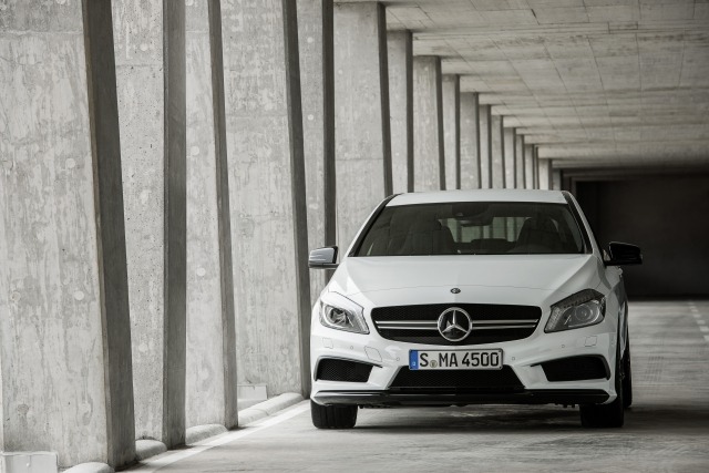 More information about "Geneva Motor Show: Duel Of The German Hot Hatches"