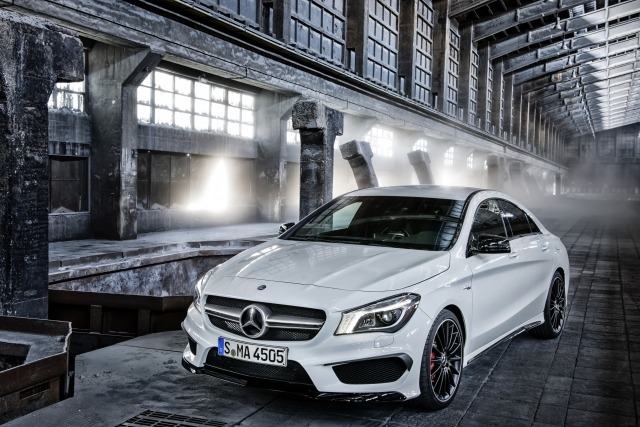 More information about "New York Auto Show: 2014 Mercedes-Benz CLA45 AMG"