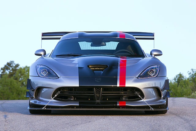 More information about "2016 Dodge Viper ACR Is the Fastest Street Legal Viper Yet"
