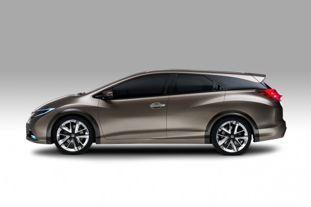 More information about "Geneva Motor Show: Honda Civic Tourer"