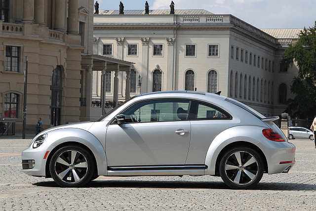 More information about "Volkswagen Debuting A Beetle Diesel At Chicago"