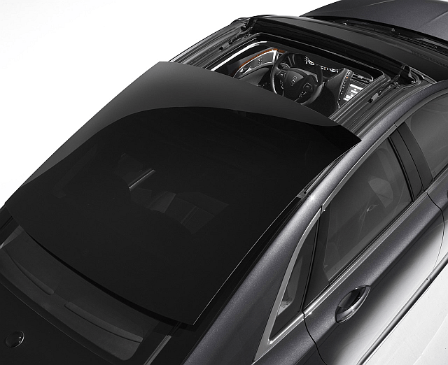 More information about "New York 2012: Lincoln MKZ's Panaormaic Sunroof"