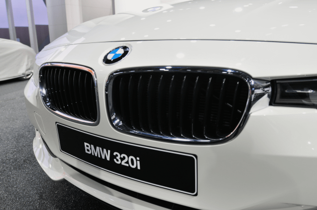 More information about "Detroit Auto Show: 2013 BMW 320i"