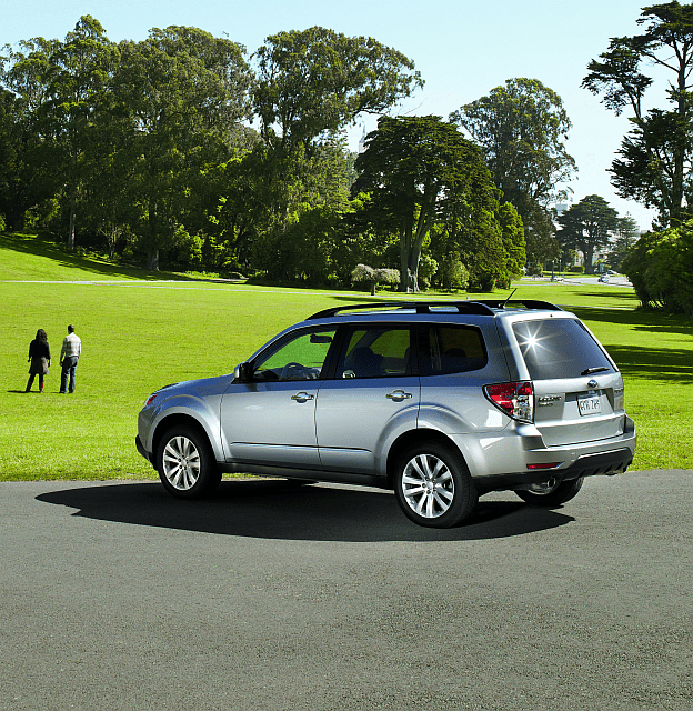 More information about "Spying: Subaru Forester"