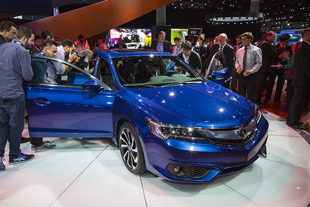 More information about "Acura ILX Could Get 2.0L Turbo Engine, But Not Till Next Time"