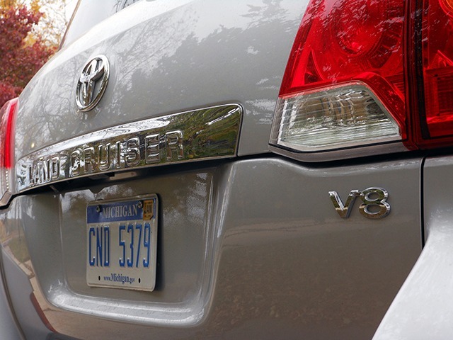 More information about "Review: 2013 Toyota Land Cruiser"