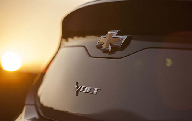More information about "Teased: 2016 Chevrolet Volt"