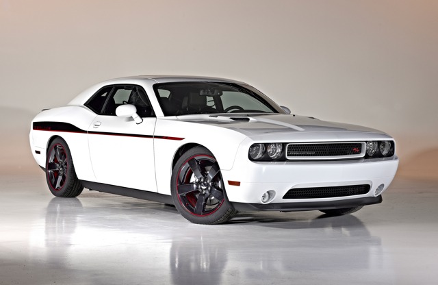 More information about "Dodge Tries A New One-Year Lease Program On The Challenger and Charger"