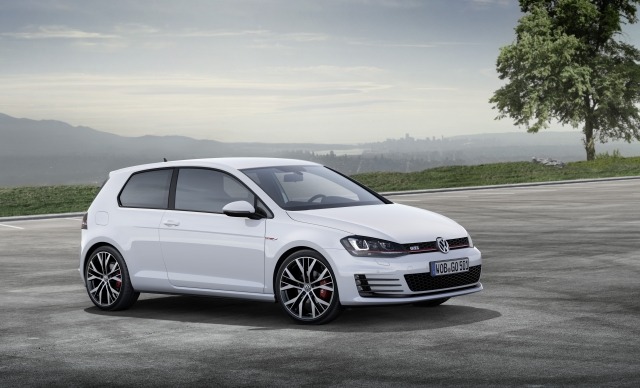 More information about "Geneva Motor Show: 2014 Volkswagen GTI"