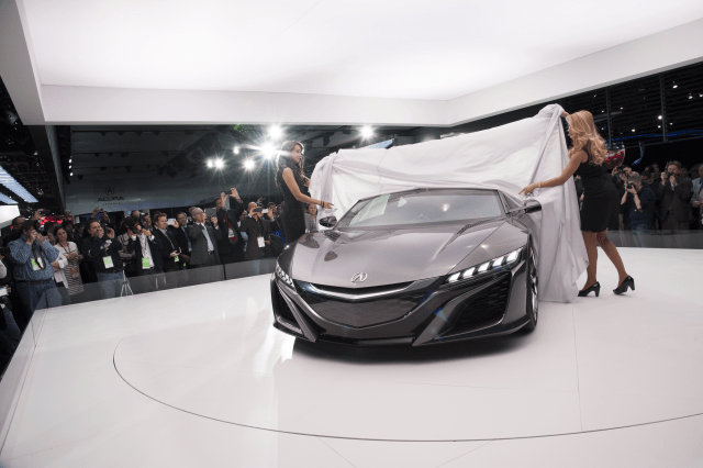 More information about "Detroit Auto Show: Acura NSX (Now with an Interior!)"