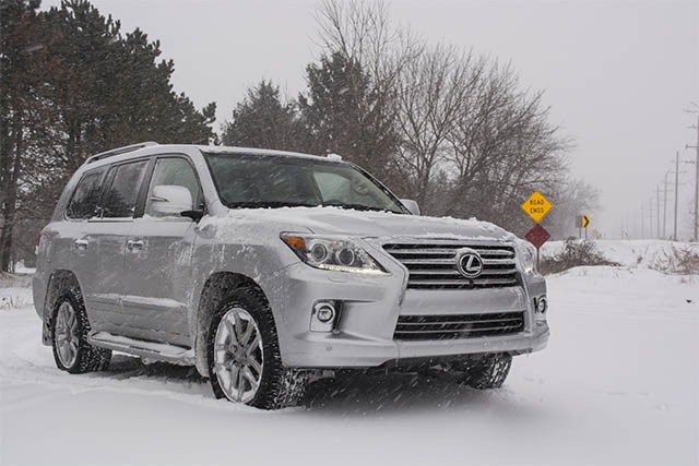 More information about "Review: 2015 Lexus LX 570"