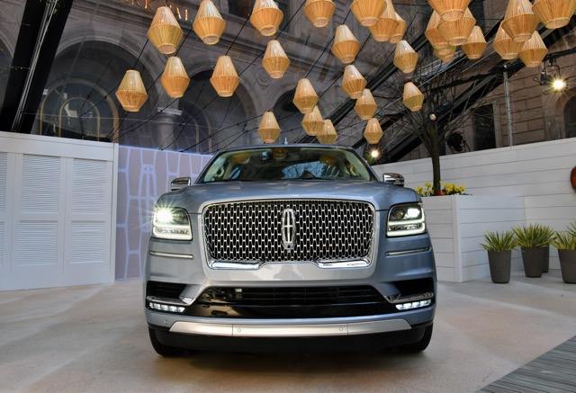 More information about "2018 Lincoln Navigator Becomes More Posh and Powerful"