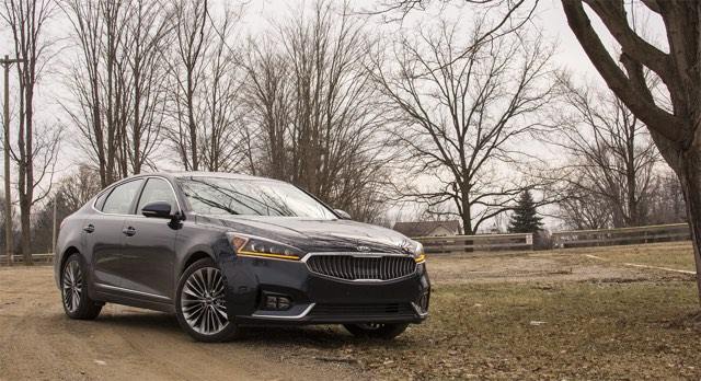 More information about "Quick Drive: 2017 Kia Cadenza Limited"