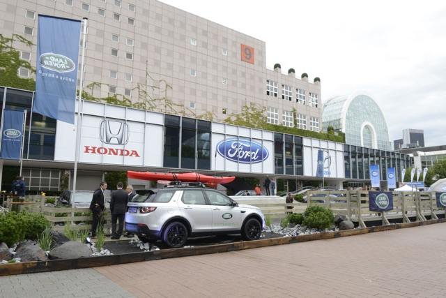 More information about "Nine Automakers Pass On Frankfurt"