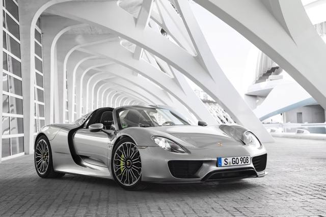 More information about "Porsche: Hybrids and Manual Transmissions Are A No Go"