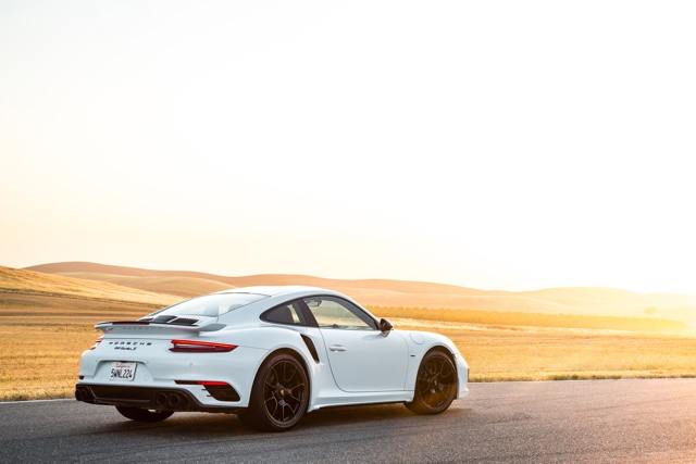 More information about "Porsche Passport is A Subscription Service for Porsche Fans"