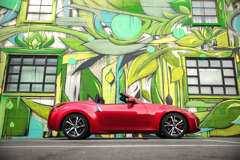 More information about "Nissan Isn't Giving Up on the Z"