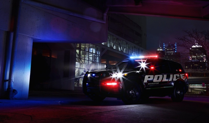 More information about "2020 Ford Police Interceptor Utility Sneakily Previews Next Explorer"