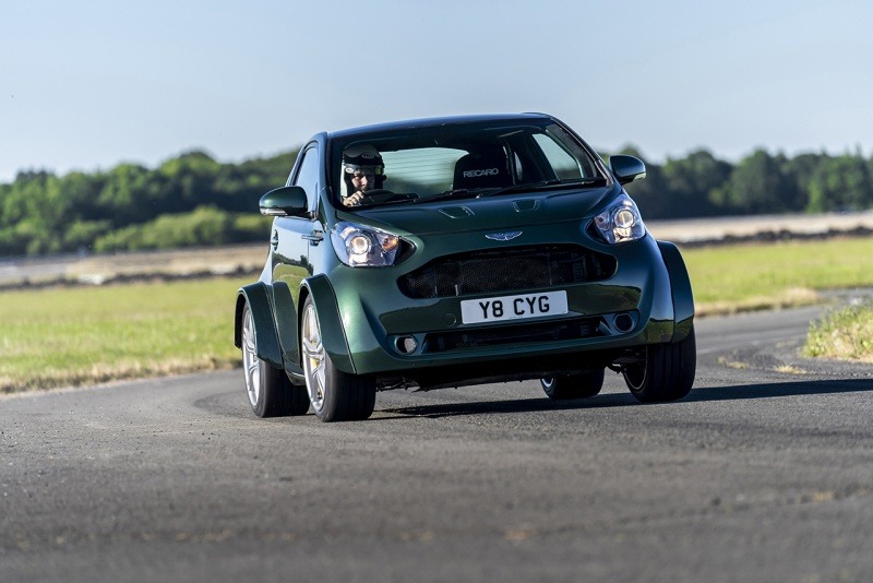 More information about "Aston Martin Goes Insane, Drops A V8 Into A Cygnet"