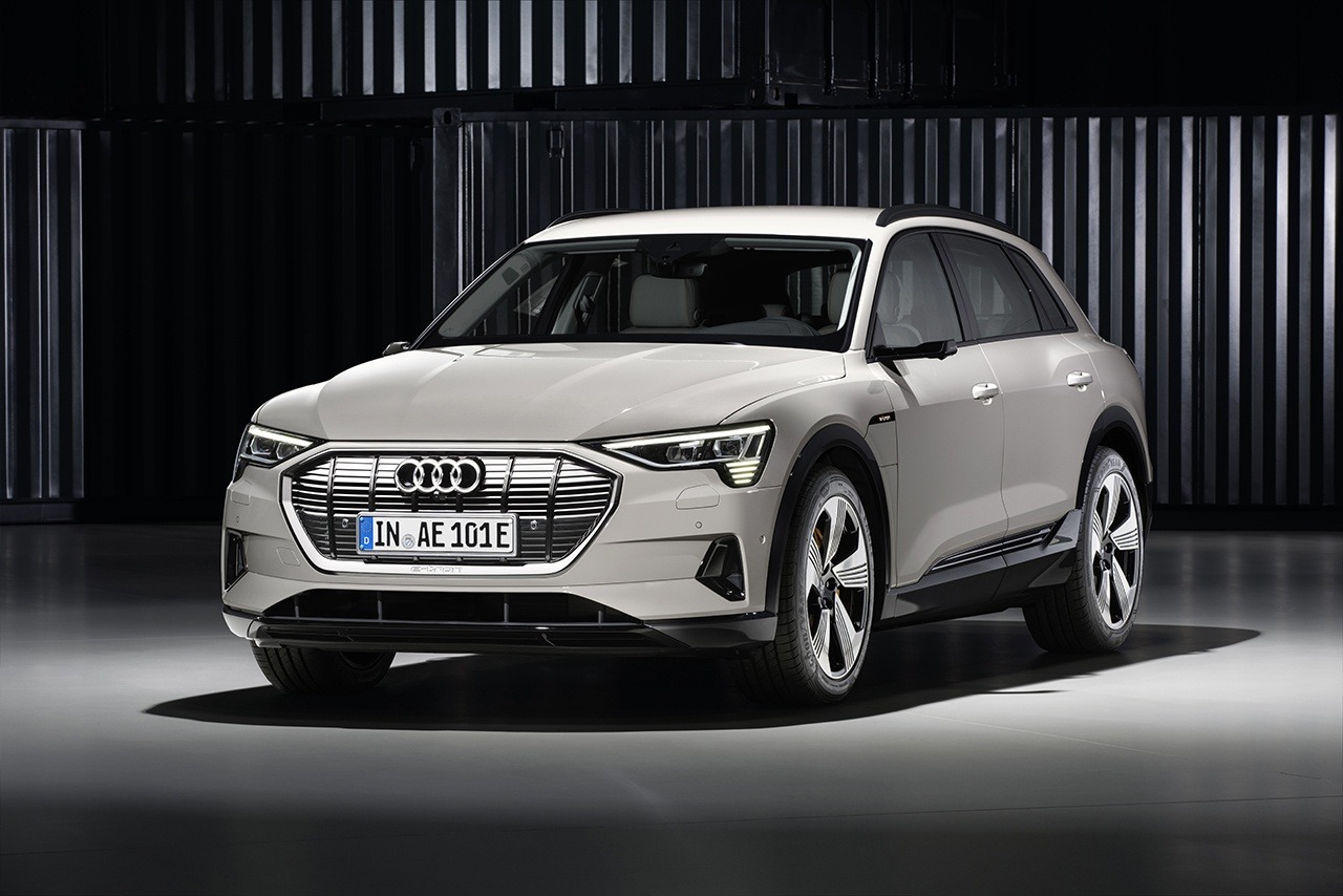 More information about "Audi Isn't Planning On Stocking Any E-Trons At U.S. Dealers"