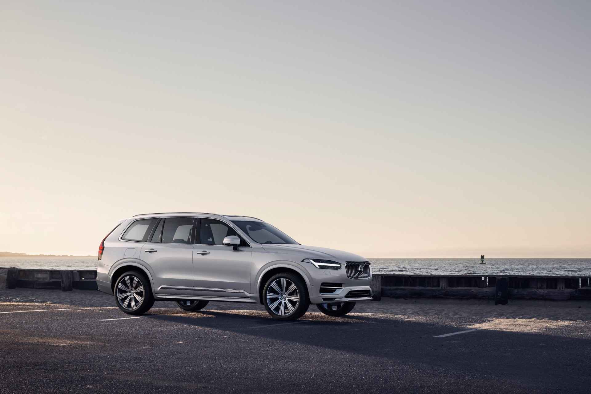 More information about "Volvo Upgrades Hybrid Powertrains; Refreshes XC90"
