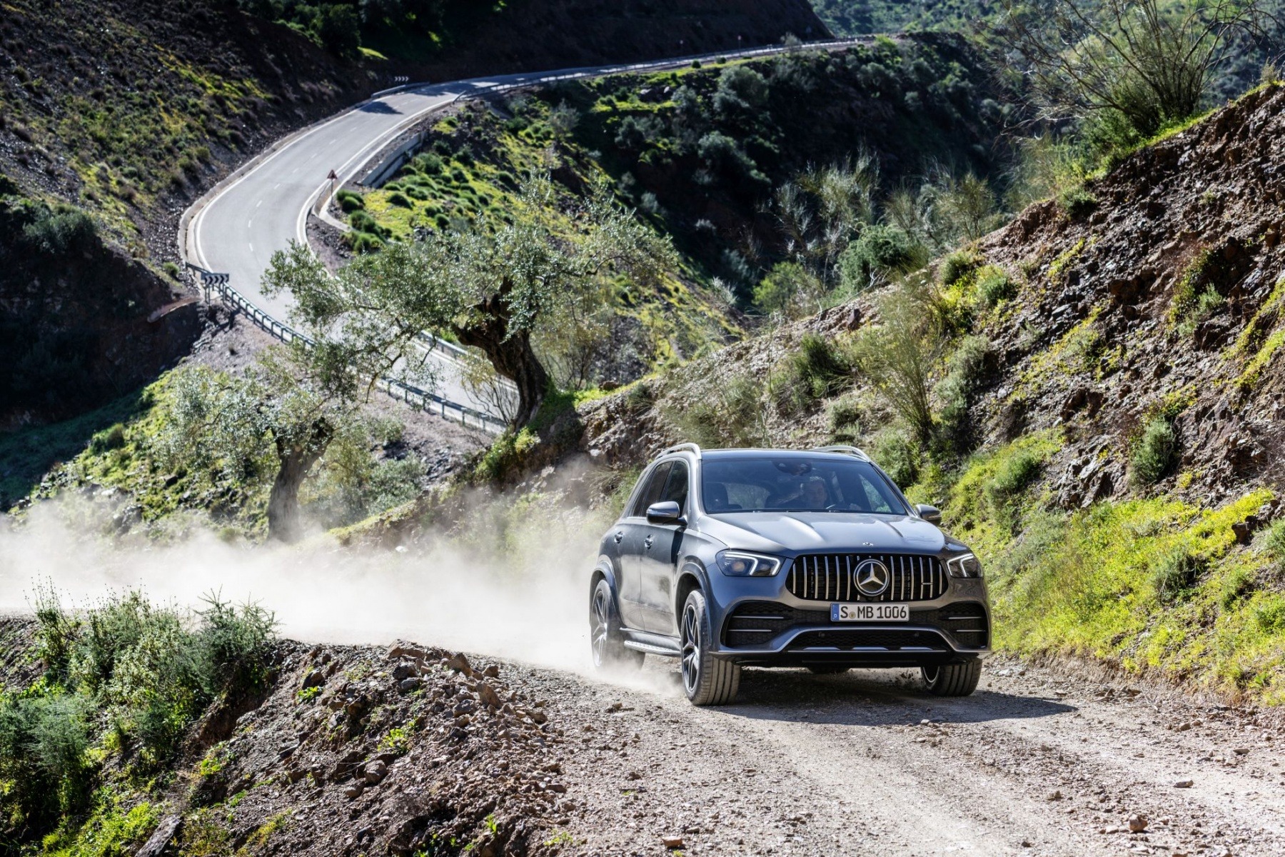 More information about "Mercedes Benz Introduces the New AMG GLE 53"