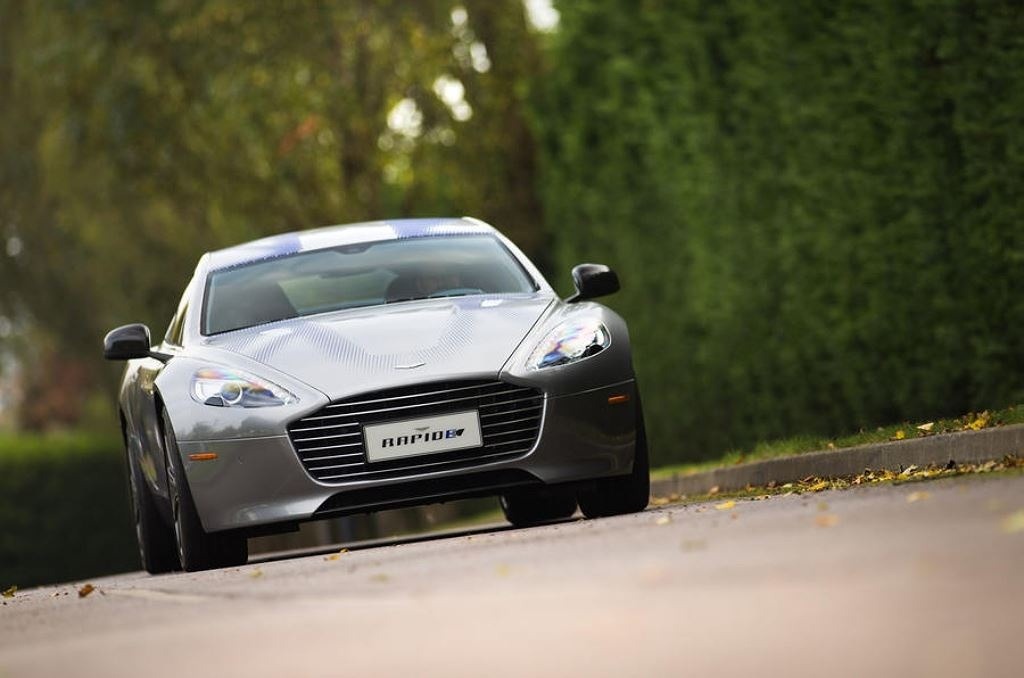 More information about "Bond Going Green"