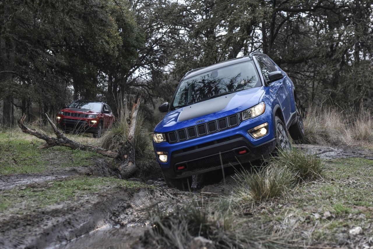 More information about "Jeep Testing Benz Diesel in Compass"