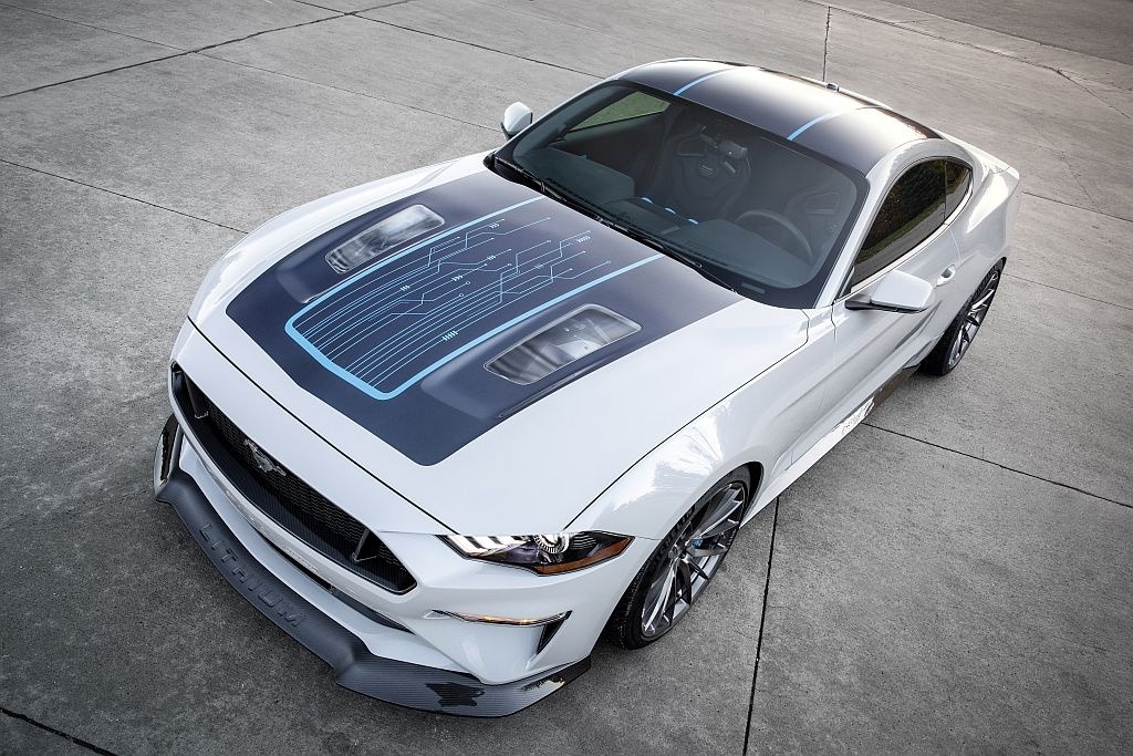 More information about "Ford's SEMA show car: Ford Mustang 'Lithium'"