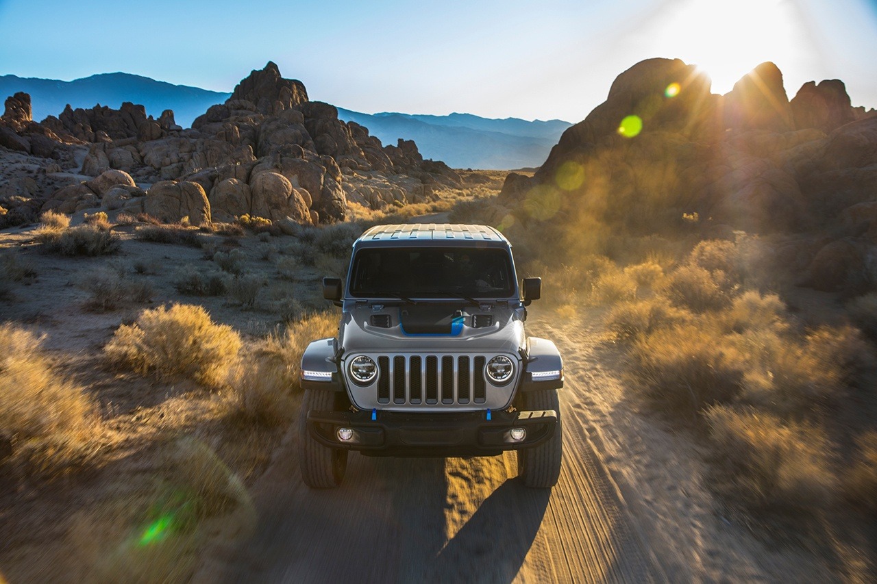More information about "2021 Jeep Wrangler 4xe Shows A Green Side"