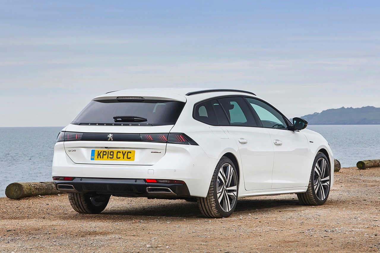 More information about "Peugeot's Boss Has Second Thoughts on U.S. Return"