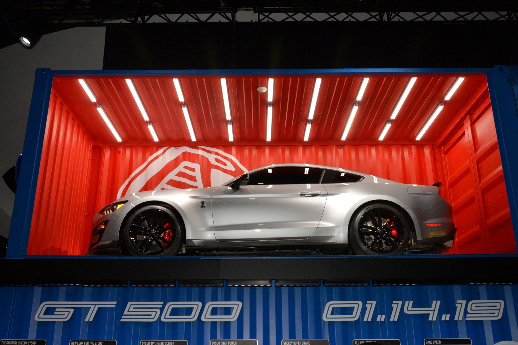 More information about "No Detroit Auto Show for 2021, Organizers Go A Different Route"