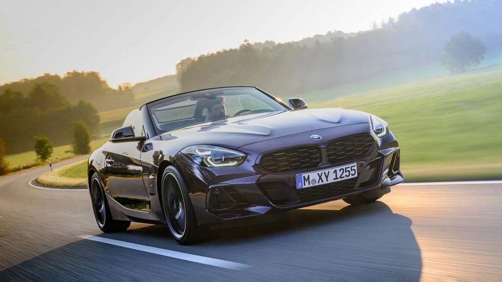 More information about "2024 BMW Z4 M40i Gets a Manual Transmission"