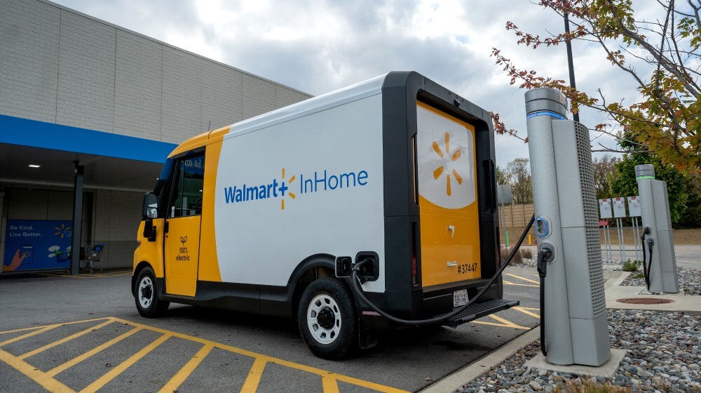 More information about "Walmart deploys Chevrolet BrightDrop electric vans to service  62 million households nationwide."