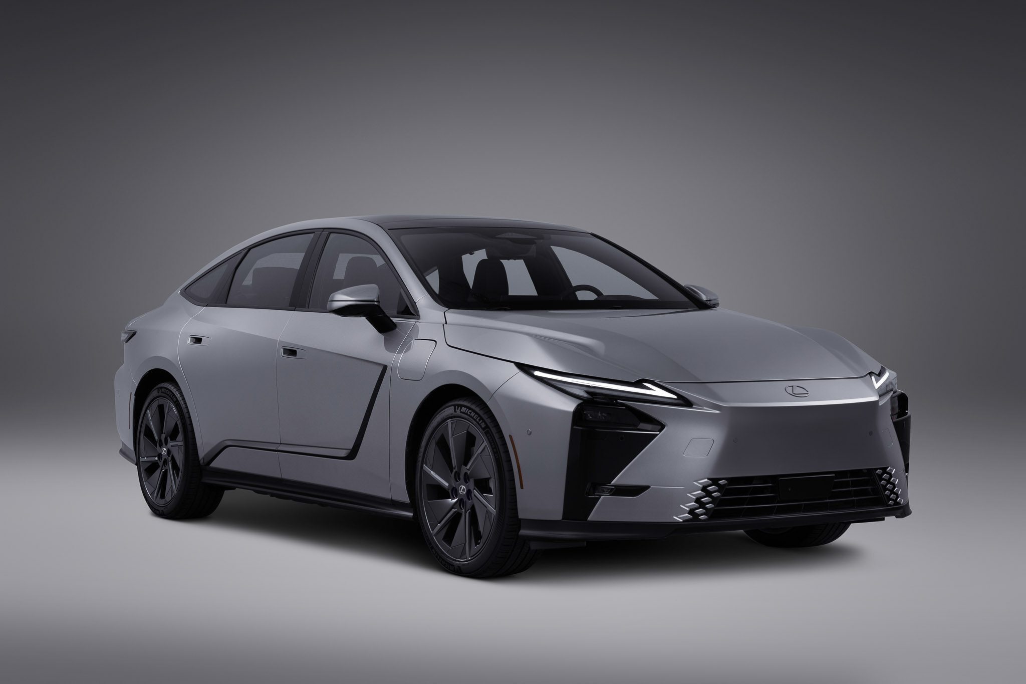 More information about "All-New 2026 Lexus ES Gets Electrification On All Models"