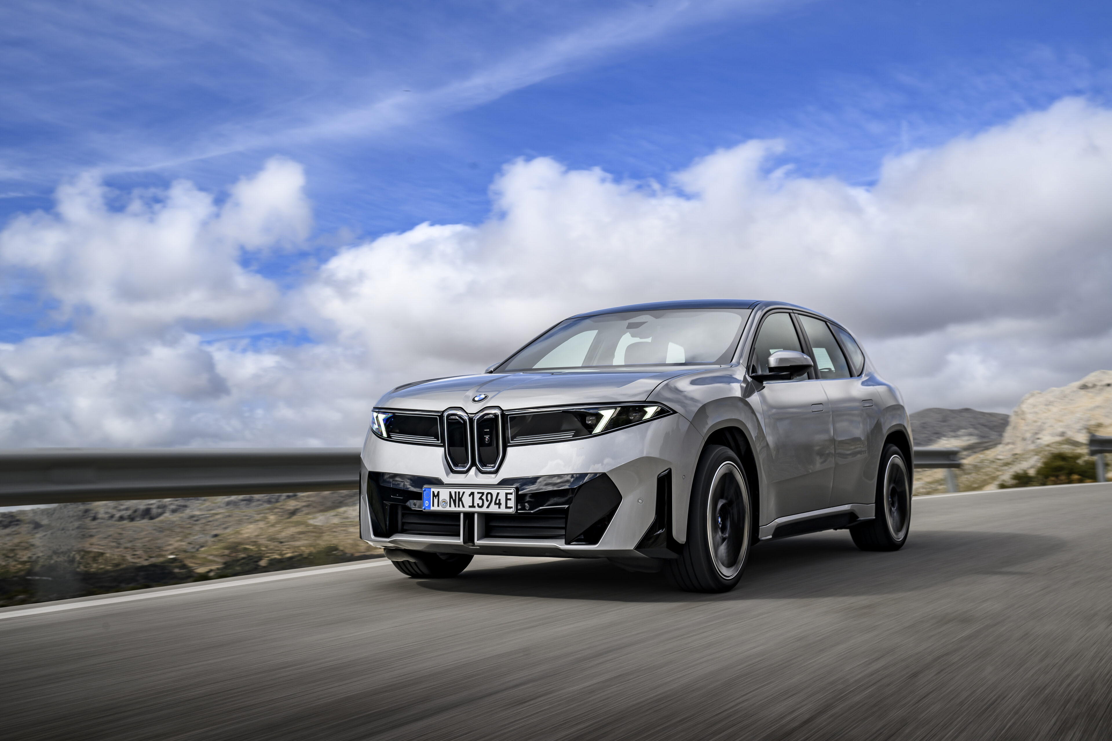 More information about "2026 BMW iX3 Electric SUV Debuts at CES 2026 - 500-Mile Range, 800V Charging, AI Assistant"